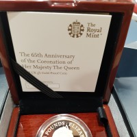Gran Bretagna, Elisabetta II (1952-2022): 5 sterline 2018 "65° anniversario dell'incoronazione", nel cofanetto originale. Tiratura di soli 550 pezzi
