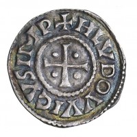 Milano, Ludovico II (855-875): denaro (MIR#9; CNI#12/27), grammi 1.46. Bella patina iridescente tra le lettere