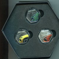 Italia 2025: 5 euro "Automobili Lamborghini" trittico, pezzi coniati 4000.
