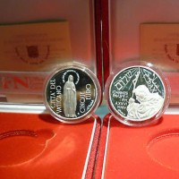 Vaticano 2004: 5+10 euro 2004