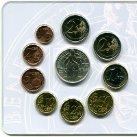 Italia 2016: serie annuale, 10 pezzi con il 2 euro commemorativo "Plauto" ed il 5 euro in argento " Benedetto Croce"