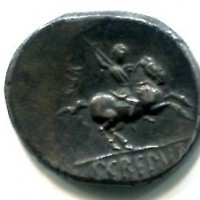 Crepusia, P. Crepusius (82 a.C.): denario (Crawford#361/1), patina scura
