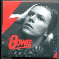 Gran Bretagna, Elisabetta II (1952-2022): 1 pound 2020 "David Bowie", in confezione ufficiale, Proof
