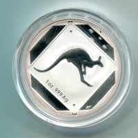 Australia, Elisabetta II (1952-2022): 1 dollaro 2015 "Kangaroo", oncia, in confezione originale