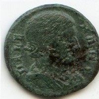 Elena (+330-335 d.C.): follis "stella a 8 raggi in corona d'alloro" zecca di Tessalonica (RIC#48)
