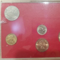 Gran Bretagna, Elisabetta II (1952-2022): serie zecca 1967, 6 pezzi nella confezione originale
