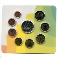 San Marino 2021: serie annuale 8 pezzi più moneta da 5 euro in argento "Giornata Internazionale della Biodiversità"
