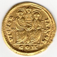 Valentiniano II (375-392 d.C.): solido "VICTORIA AVGG", zecca di Mediolanum (RIC,IX#8a.2), grammi 4.32
