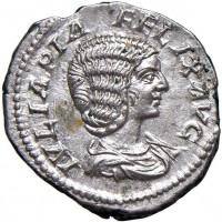 Giulia Domna (193-217 d.C.): denario "DIANA LVCIFERA" (RIC#373), grammi 3.58