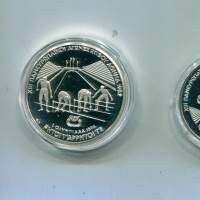 Grecia, trittico da 500, 250 e 100 dracme 1982 "Giochi Europei Seconda Serie" (KM#135, 135, 137, 139), in confazione ufficiale