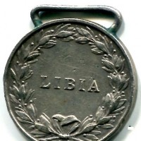 Medaglia, Vittorio Emanuele III "Campagna di Libia", colpetti al bordo
