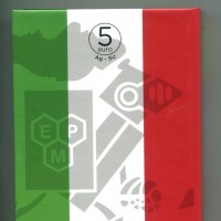 Italia 2022: 5 euro "Panini" trittico, le tre monete in una sola confezione
