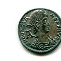 Costante (337-350 d.C.): maiorina "FEL TEMP.REPARATIO" zecca di Aquileia (RIC,VIII#117). Qualità elevata con ancora l'argentatura