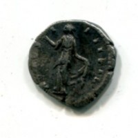 Faustina II (+175 d.C.): denario "AVGVSTI III FIL" (RIC#497), gr. 3.08

