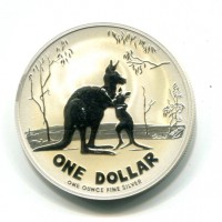 Australia, Elisabetta II (1952-2022): 1 dollaro 2001 "Kangaroo"