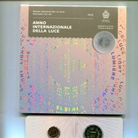 San Marino 2015: serie euro 9 pezzi, in confezione originale con moneta d'argento: "Anno Internazionale Della Luce"