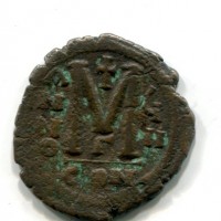 Maurizio Tiberio (582-602 d.C.): follis, zecca di Costantinopoli, anno 8°  (Sear#494)