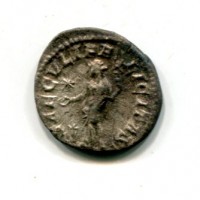 Giulia Maesa (223 d.C.): denario "SAECVLI FELICITAS" (RIC#271)