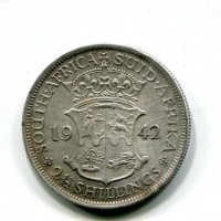 Sud Africa, Giorgio VI (1936-1952): 2 1/2 scellini 1942 (KM#30), colpi al bordo. Grammi 14.14