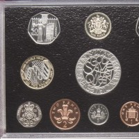 Gran Bretagna, Elisabetta II (1952-2022): serie zecca 2003-PROOF-  (KM#PS79) 13 pezzi nella confezione originale della Royal Mint