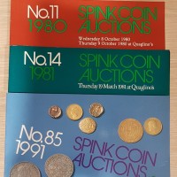 Spink: lotto di tre cataloghi numeri 11, 14 e 85, interessante per chi colleziona monete inglesi