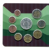 San Marino 2019: serie annuale 8 pezzi più moneta da 5 euro in argento "Giornata Internazionale delle Foreste"