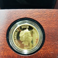 Niue: 25 dollari 2020, 1/4 oz,  "Harry Potter - Hogwarts Castle", in confezione originale con scatola e certificato. Tiratura limitata di 500 pezzi