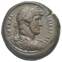 Adriano (117-138 d.C.): dracma RY16=131/2 (Dattari#1794; Emmett#1016; RPC#5791; Geissen#1056), zecca di Alessandria in Egitto, grammi 27.81, mm 34.5. Ex Leu Numismatik asta 13 (15-16 agosto 2020), lotto 1042 dalla Rhakotis Collection